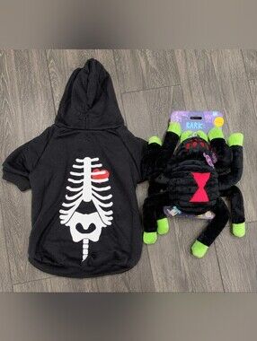 Brand new Dog Skeleton Hoodie (Size M) Glow In The Dark + Spider Toy, Bark